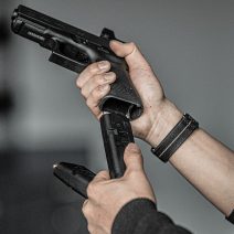 UTG GL915 15-round 9mm polymer magazine for Glock 19 and 26.