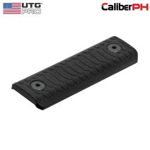 UTG PRO M-LOK Rail Covers Black 4-Pack RB-HP30M textured polymer guards.